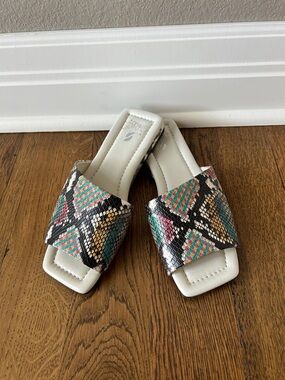 SARTO By Franco Sarto White Slides with Multicolor Snake-Print Strap